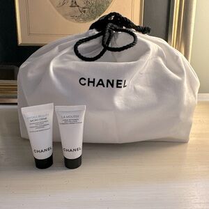 CHANEL white drawstring pouch cosmetic dust bag - and Two Skin Care Samples NEW